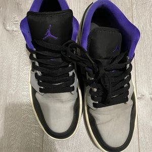 Jordan 1 Low black dark concord wolf grey